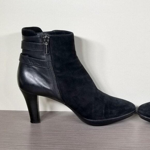 Aquatalia Roma Weatherproof Bootie, Black Suede & Leather, Womens Size 9 M - Picture 6 of 12